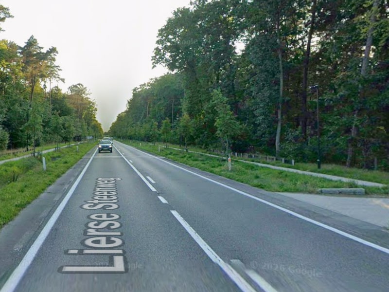 Man (39) in kritieke toestand nadat hij met wagen in gracht belandt in Grobbendonk