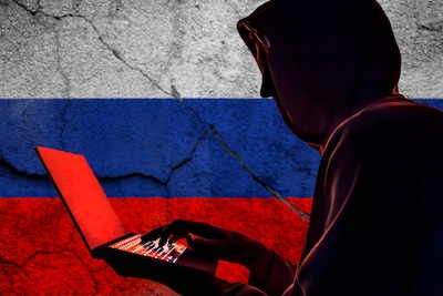 Nederlander (17) “heeft flinke mentale klap opgelopen in cel” na claim samen te werken met Russische hackers