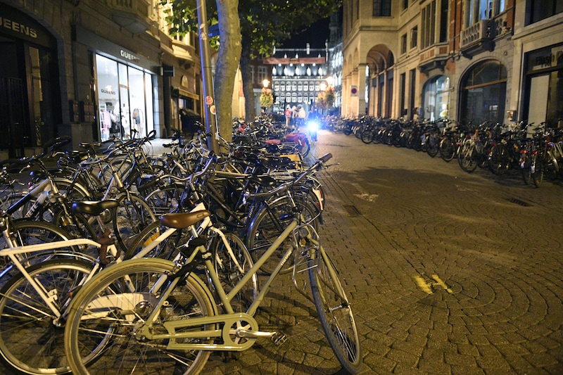 Op sommige locaties is er nog werk aan de winkel, zoals hier in de Brusselsestraat.