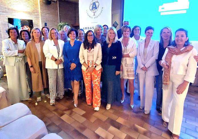 De Ambassador Ladies verzamelden centen voor drie goede doelen met hun combi-event.