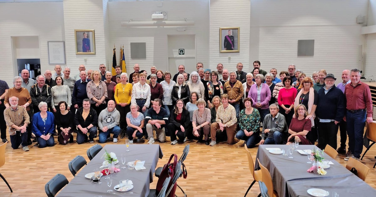 Kapelse vrijwilligers in de bloemetjes gezet tijdens jaarlijks Vrijwilligersontbijt