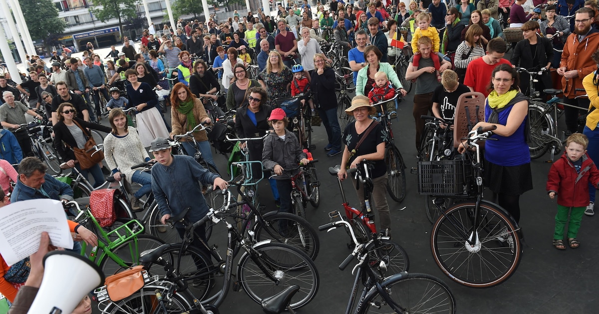 Vrijdag fietsprotestactie op Theaterplein in nasleep dodelijk ongeval ...