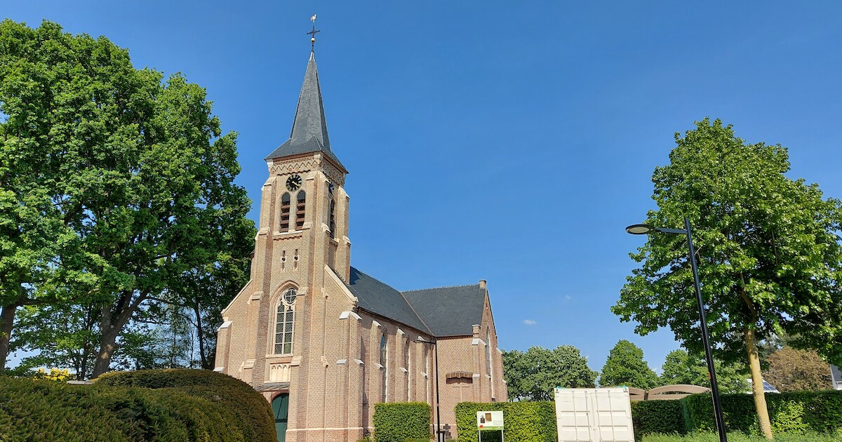 Gerenoveerde vrijetijdslokalen, duurzaam meubilair voor parochiezaal of ...