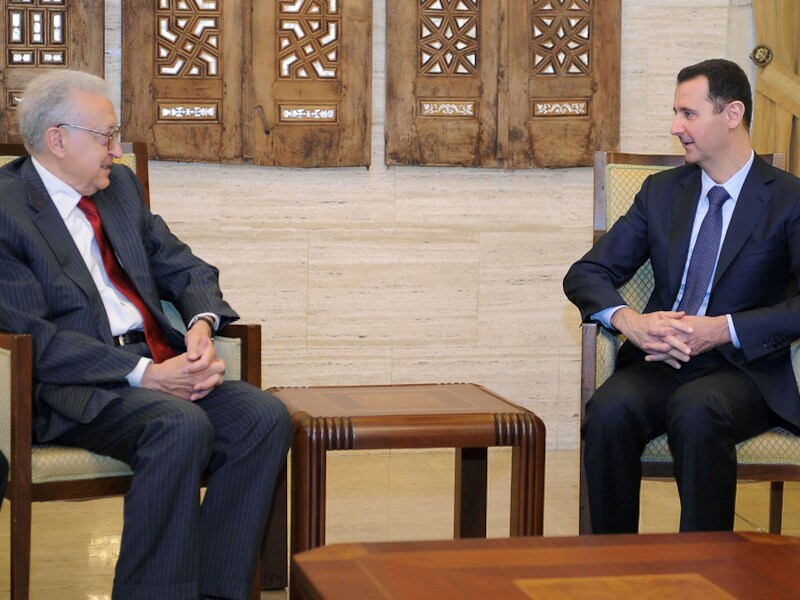 Lakhdar Brahimi in gesprek met de Syrische president Bashar al-Assad