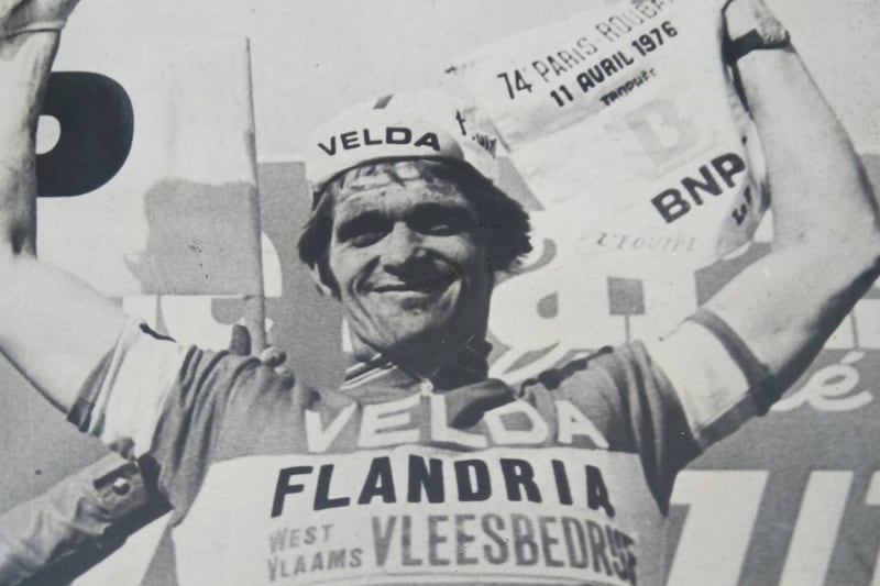 Wie was Marc Demeyer, de 'Reus uit Outrijve', die 50 jaar geleden Parijs-Roubaix  won? “Hij had dezelfde statistieken als Wout van Aert vandaag” | Avelgem |  HLN.be