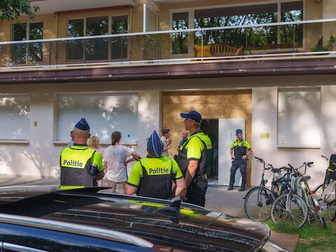 De onderzoeksrechter gaf dinsdagavond uitleg over het lopende onderzoek naar de brand. 