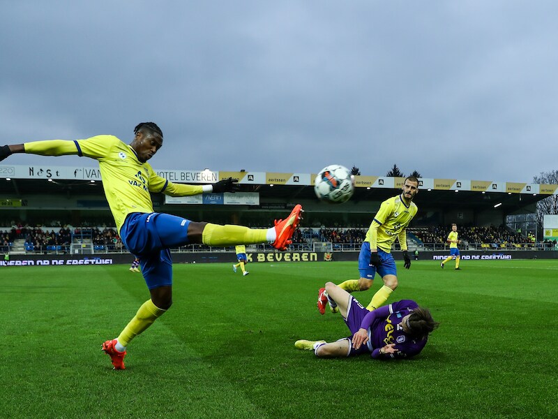 Sheldon Bateau klaar voor promotiestrijd met SK Beveren: “We hebben een grote kans, er is heel veel potentieel”