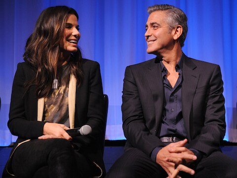 Sandra Bullock en George Clooney afgelopen week tijdens de voorstelling van Gravity voor leden van de Academy of Motion Picture Arts and Sciences, onder meer organisator van de Oscaruitreiking.