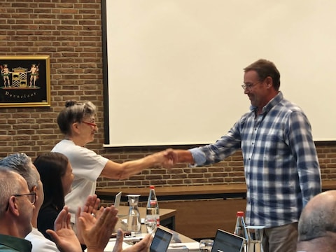 Philip Dillen legde dinsdagavond de eed af als nieuw gemeenteraadslid bij voorzitster Bea Landuyt.