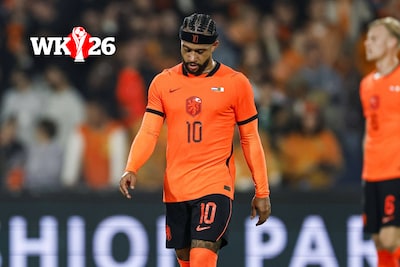 Oranje met katertje naar de VS: Algerije wint na late goal uitwuifwedstrijd in De Kuip