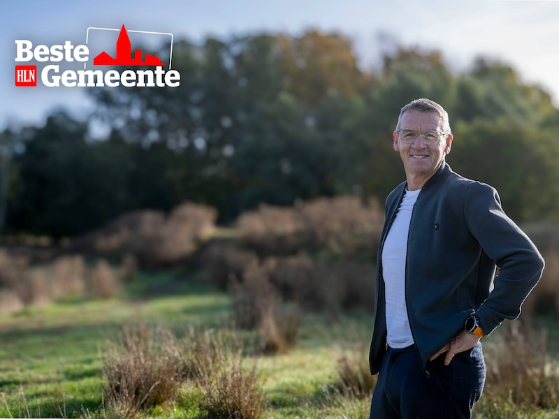 Geert De Vlieger in het wachtbekken Heistergem, zijn favoriete groene plekje in Lebbeke.