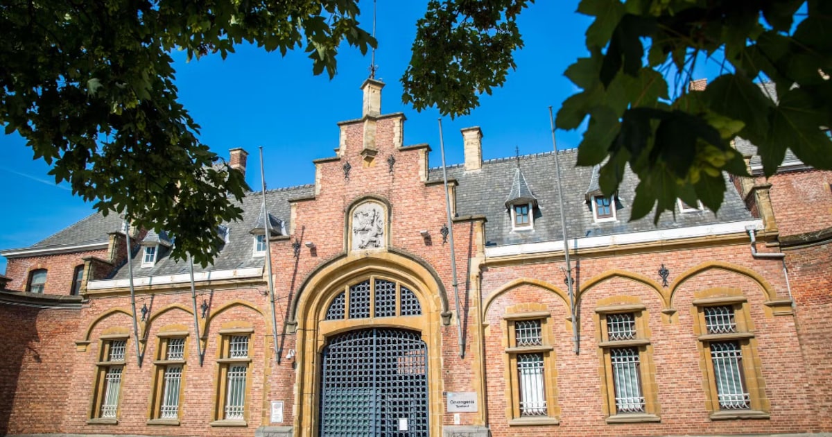 “Hij denkt dat hij boven de wet staat”: drugsdealer zet handel voort vanuit gevangenis