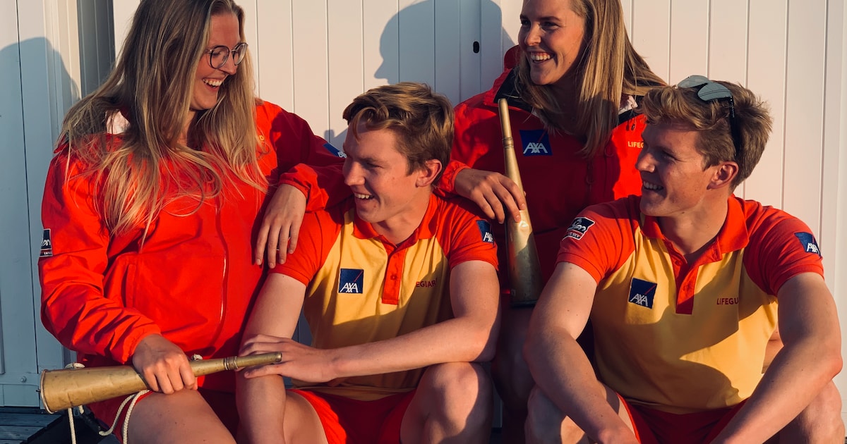 Mare (23), Loes (22), Flor (21) en Jenne (19): strandredders in Knokke ...