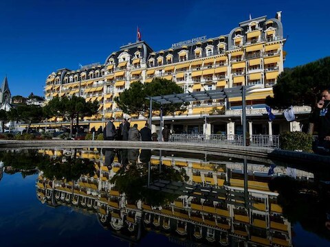 Hotel Montreux-Palace in Genève, waar de onderhandelingen op 22 januari begonnen.