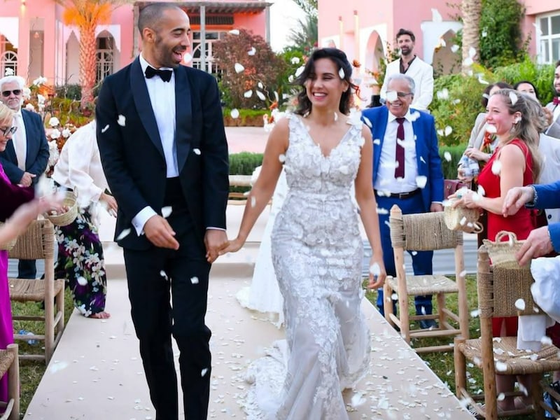 Sammy Mahdi en Nawal Farih op hun sprookjeshuwelijk.
