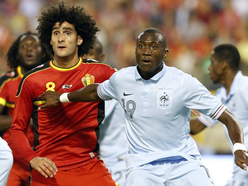 Josuha Guilavogui hier in duel met Fellaini.