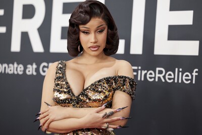 Rapper Cardi B ontkent beveiliger te hebben aangevallen die miljoenen aan schadevergoeding eist