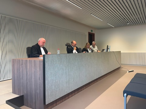 Procureur des Konings Kris Boelens en politierechter Johan Van Laethem.