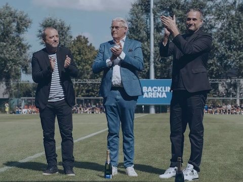Miguel Wiels (links) wordt de nieuwe voorzitter van KRC Gent. 