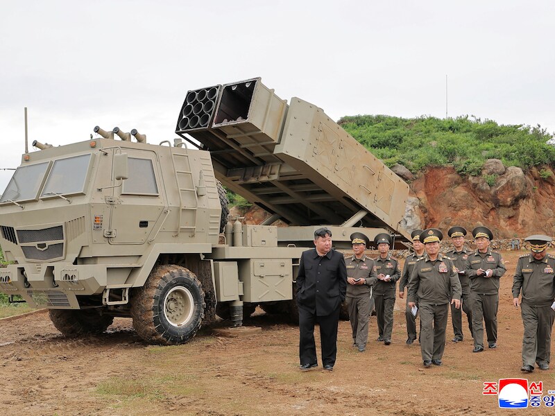 Noord-Korea test nieuw multifunctioneel raketlanceersysteem