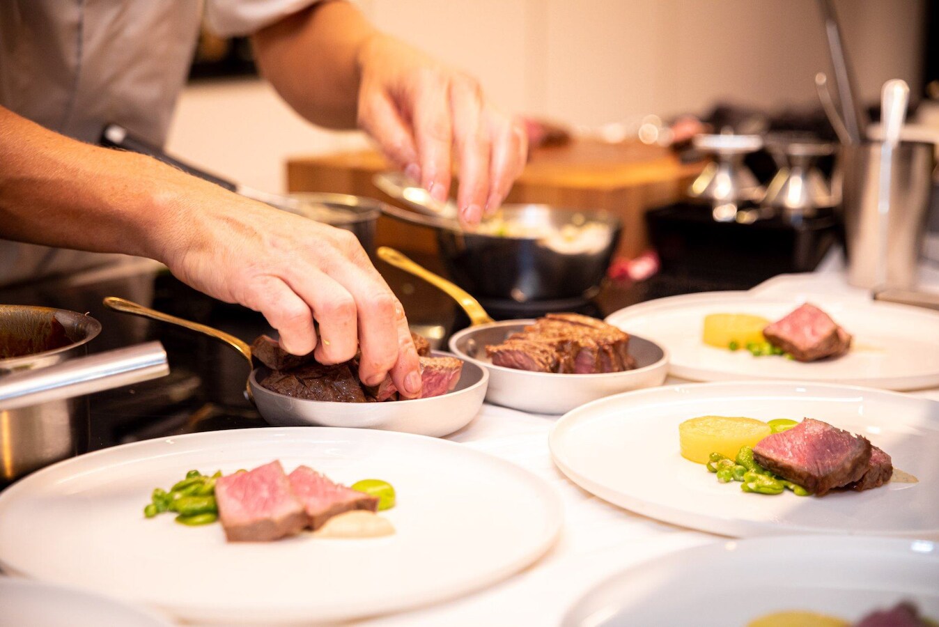 Van Rompaey Homecooking amper één jaar na opening al in Gault&Millau ...