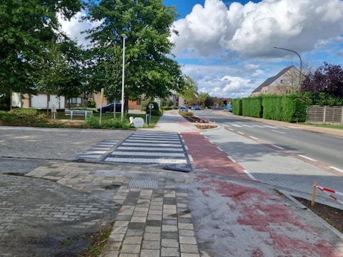 Kruispunt Kerkenhoek-Statiestraat stuk veiliger en overzichtelijker na heraanleg