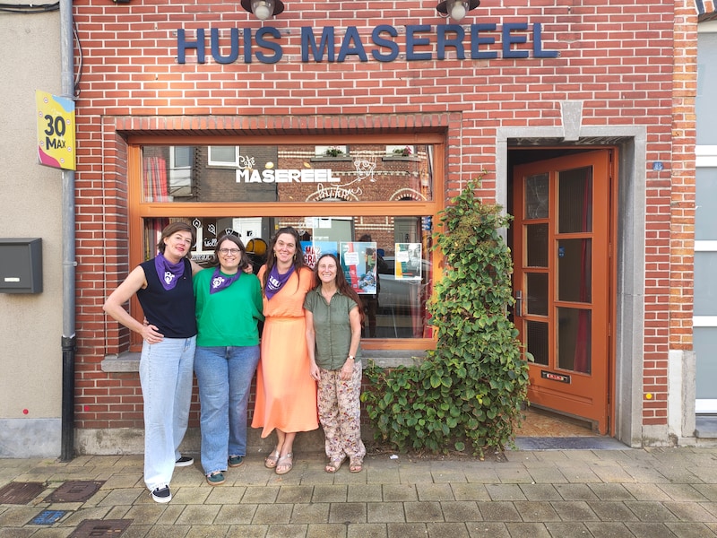 Het Vrouwencafé vindt plaats in Huis Masereel.