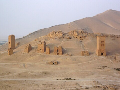 Archiefbeeld van de graftorens nabij Palmyra.