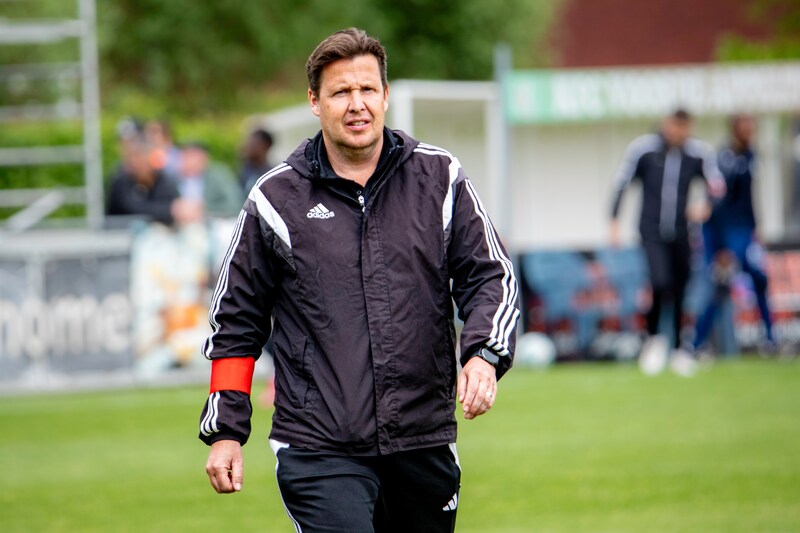 Jean-Marie Alexander grijpt naast promotie met Sint Denijs ...