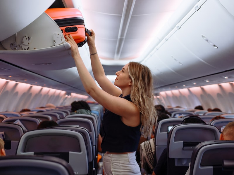 Afgelopen zomer te veel betaald voor je vliegticket? Dankzij deze 5 gadgets reis je slimmer met alleen handbagage