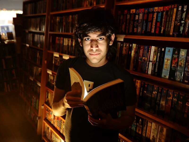 Aaron Swartz (8/11/1986 - 11/01/2013)