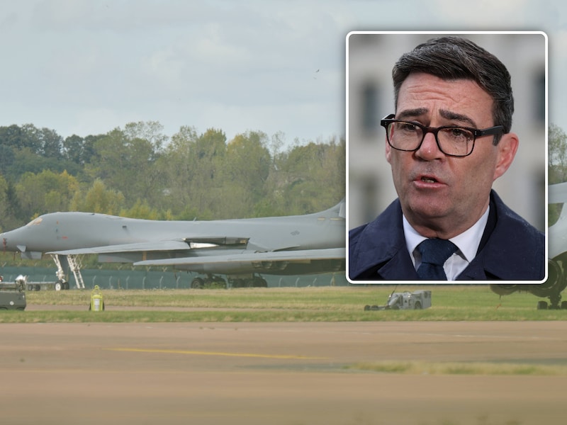 Illustratiebeeld van de Amerikaanse luchtmachtbasis in Fairford, Engeland. Inzet: Britse premier Andy Burnham.