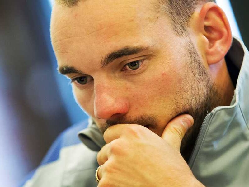 Wesley Sneijder.