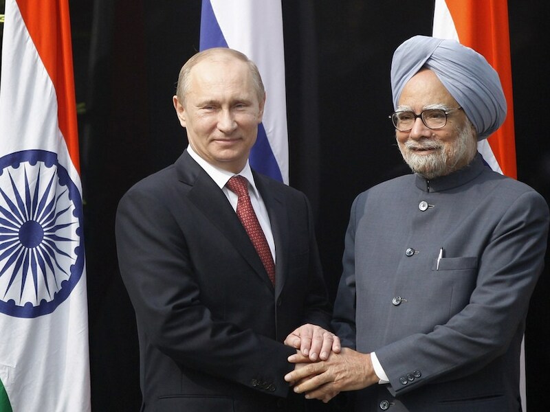 De Russische president Poeten en de Indiase premier Manmohan Singh.