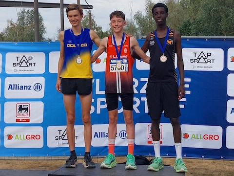 Sepp Van Laethem pakte bij de cadetten de Vlaamse titel op de 1500 meter.