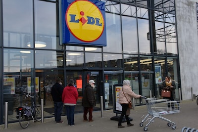 Lidl opent voorlopig geen winkels op zondag: socia