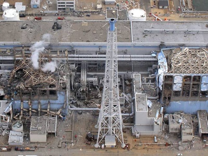 De kerncentrale van Fukushima enkele dagen na de ramp.