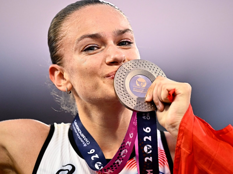 Geweigerd op topsportschool en vorige week nog bijna op spoed: het verhaal achter het straffe EK-brons van Jana Van lent