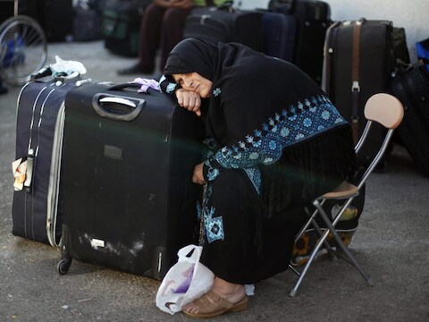 Een Palestijnse wacht bij de grensovergang Rafah.