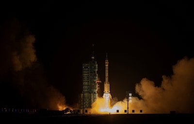 China stuurt ruimtevaarder voor een jaar naar de ruimte