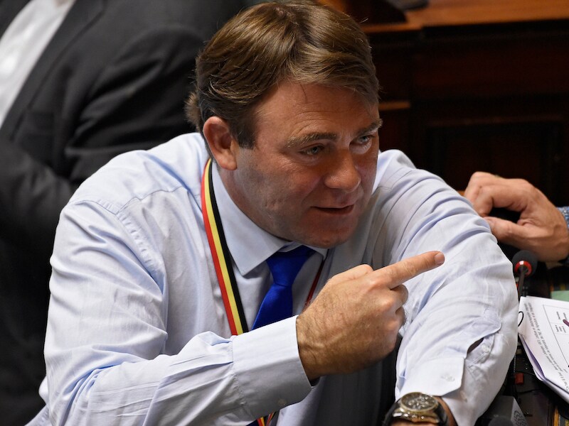 Minister van Landbouw Ducarme.
