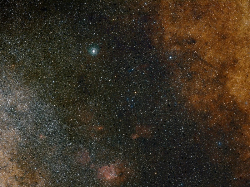 “Uitzonderlijk”: astronomen ontdekken snelste ster van de Melkweg: S301 scheert met 25.000 kilometer per seconde langs zwart gat