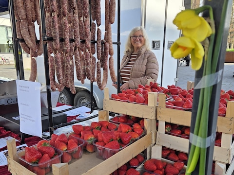 De lokaalmarkt in Eeklo.
