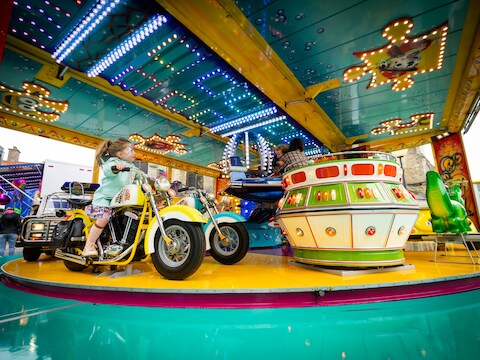 Van 28 tot en met 31 augustus kan je op het Dorpsplein de zomervakantie afsluiten op de kermis.