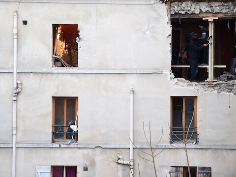 Het belegerde appartement in Saint-Denis.