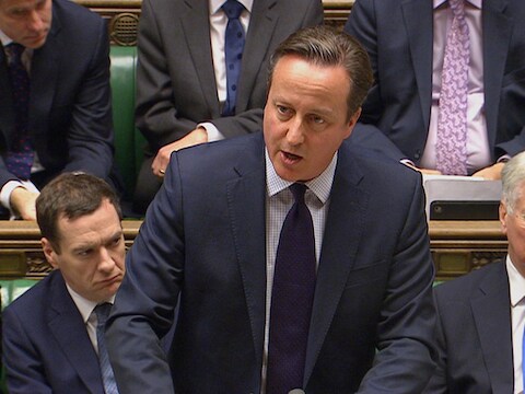 David Cameron tijdens het debat in het Britse lagerhuis over de uitbreiding van de luchtaanvallen van Irak naar Syrië.