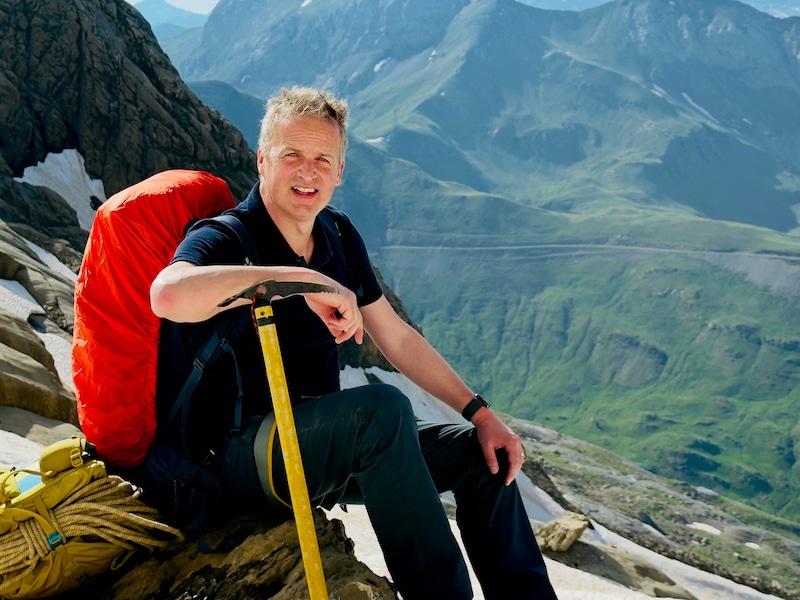 Arnout Hauben trotseert Pyreneeën met rugzak van 12 kilo: “Dit was zonder twijfel mijn zwaarste reis ooit”