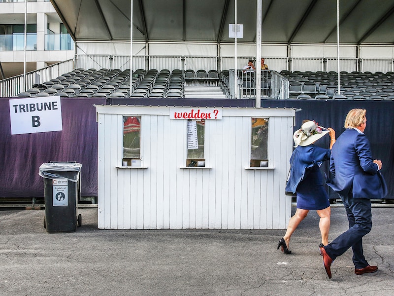 WAREGEM KOERSE De eerste bezoekers sijpelen binnen
