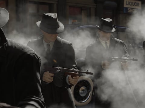 De sfeer van de jaren 30-gangsterfilms zit er helemaal in.