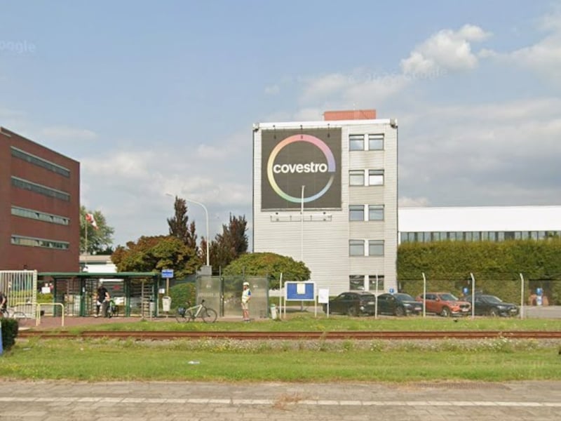 Chemiebedrijf Covestro wil zijn Antwerpse site reorganiseren.